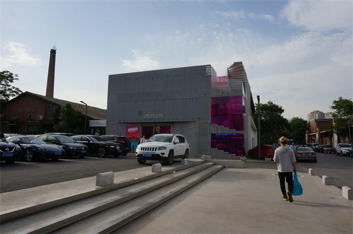 北京798一個(gè)從【舊廠(chǎng)房創(chuàng)意出來(lái)的藝術(shù)區(qū)】(圖16)