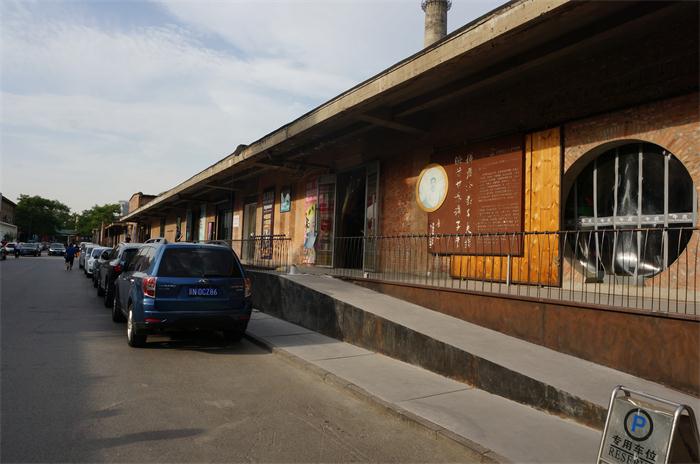 北京798一個(gè)從【舊廠(chǎng)房創(chuàng)意出來(lái)的藝術(shù)區(qū)】(圖18)