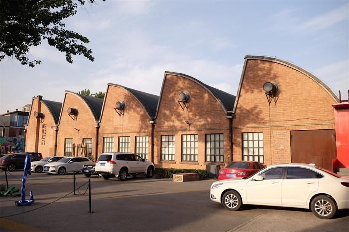 北京798一個(gè)從【舊廠(chǎng)房創(chuàng)意出來(lái)的藝術(shù)區(qū)】(圖19)