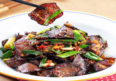 舌尖上的湘西密碼：十大土家苗寨風(fēng)味，讓你體驗(yàn)不一樣的煙火氣！