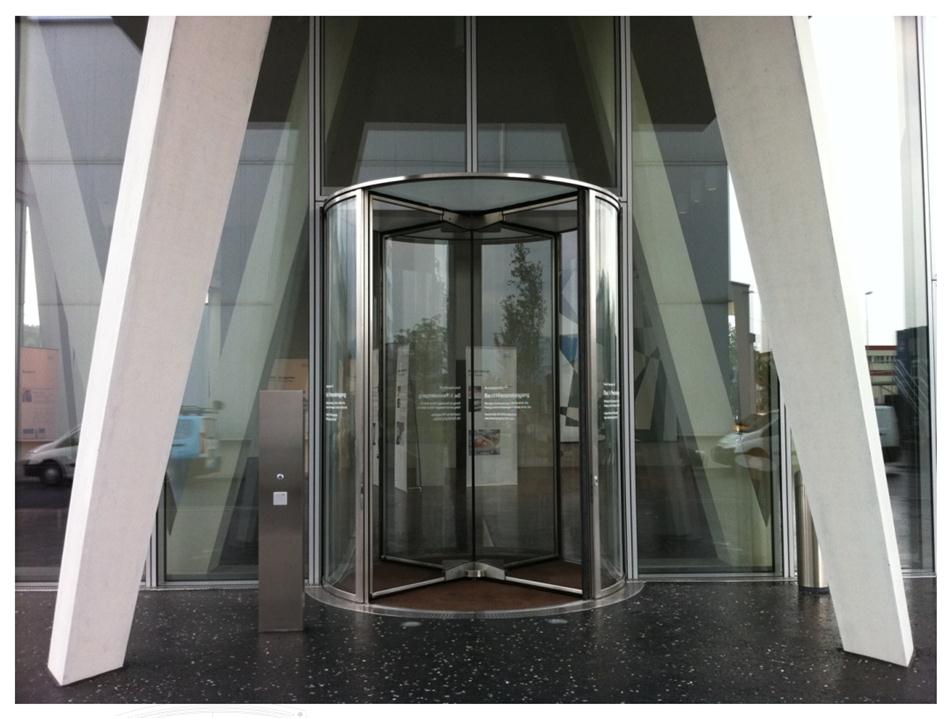 “水晶旋轉(zhuǎn)門”讓建筑、裝飾設(shè)計(jì)師更加自如！(圖2)