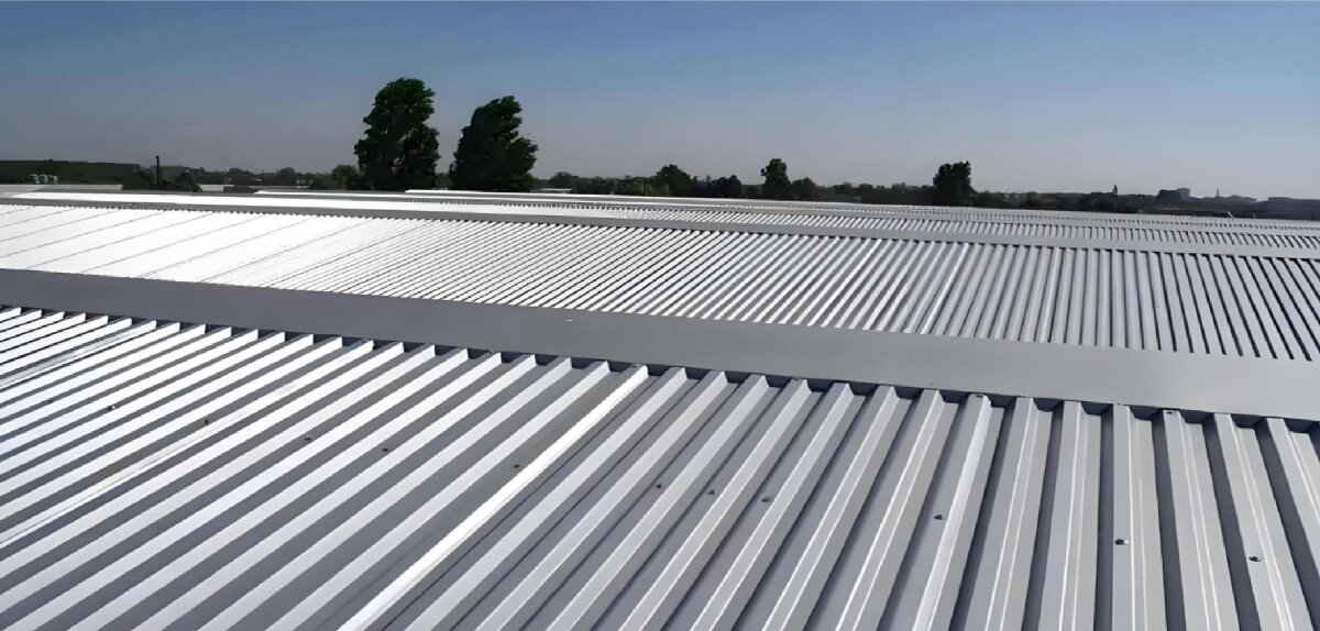 鋼結(jié)構(gòu)車間褪色、銹蝕、滲漏等修繕三種方法！(圖10)